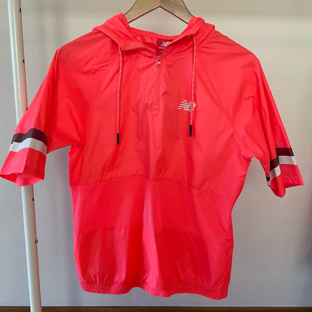 New Balance Short Sleeved Windbreaker Popover